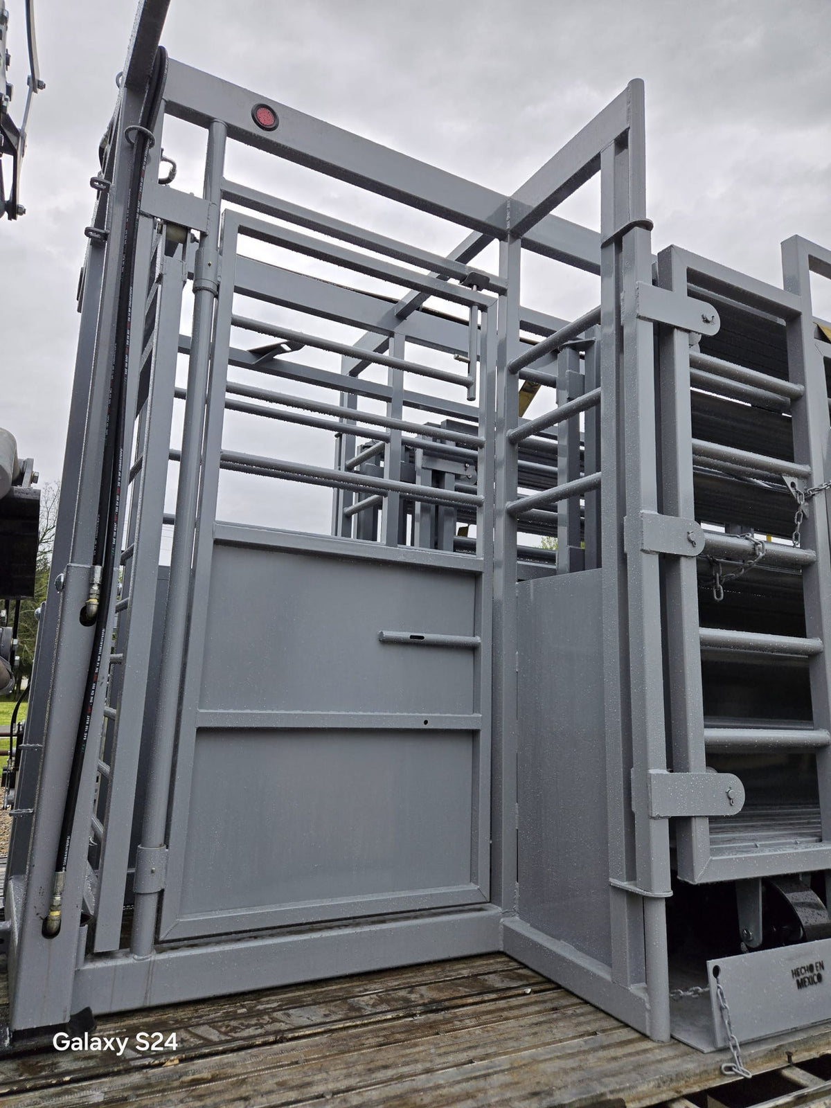 Grazer portable corral