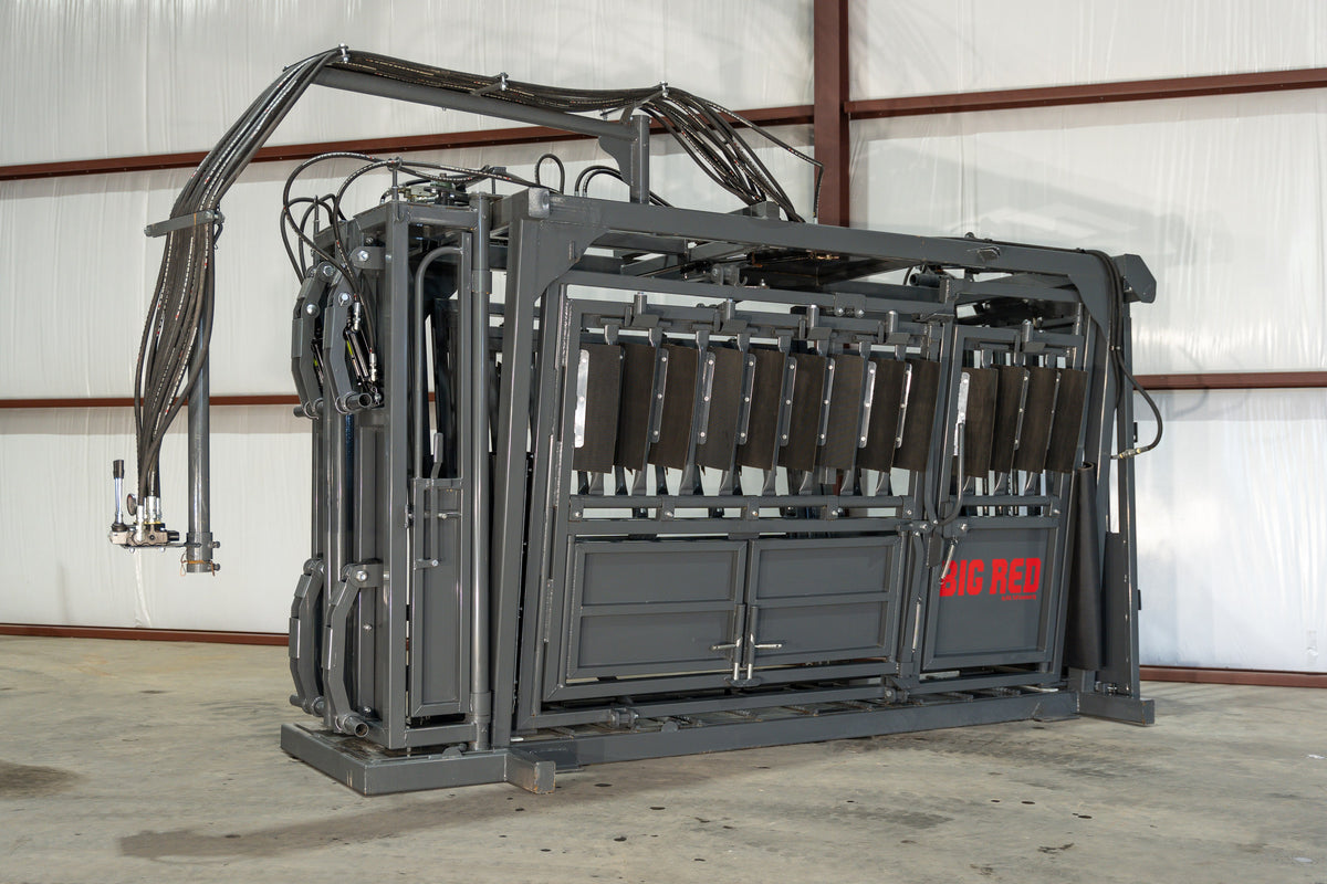 Big Red XL cattle chute