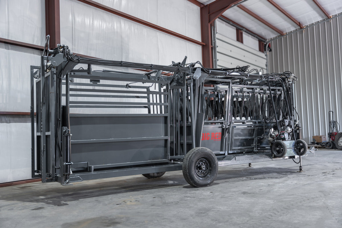 Big Red XL cattle chute