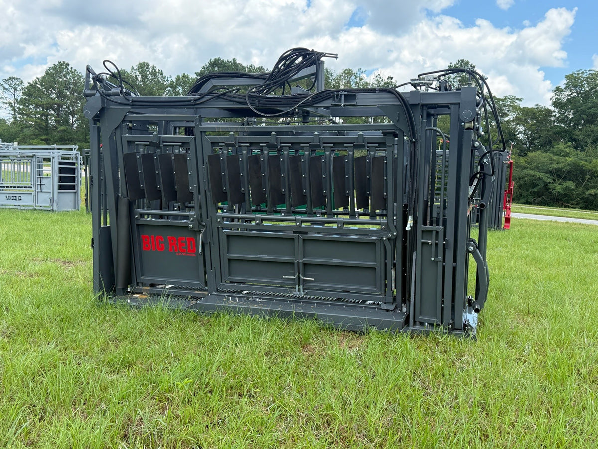 Big Red XL with curtain headgate